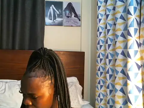 Snapshot of pay_tience chatting on July 2026 11:28:01 AM pay tience online show from July 2026 11:28:01 AM