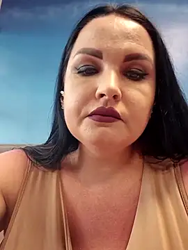GeorgiaLerox online show from May 2026 01:06:01 PM