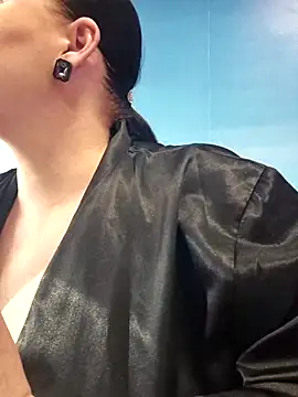 GeorgiaLerox online show from March 2026 02:13:01 PM