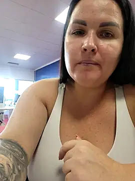GeorgiaLerox online show from September 2025 11:48:02 AM