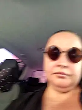 GeorgiaLerox online show from June 2026 11:27:01 AM