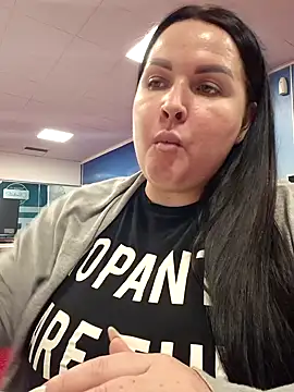 GeorgiaLerox online show from January 2026 01:25:02 PM