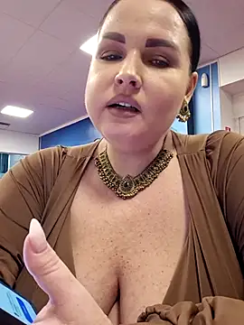 GeorgiaLerox online show from December 2025 01:34:02 PM