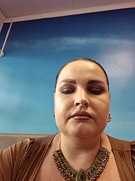 GeorgiaLerox online show from June 2026 01:00:02 PM