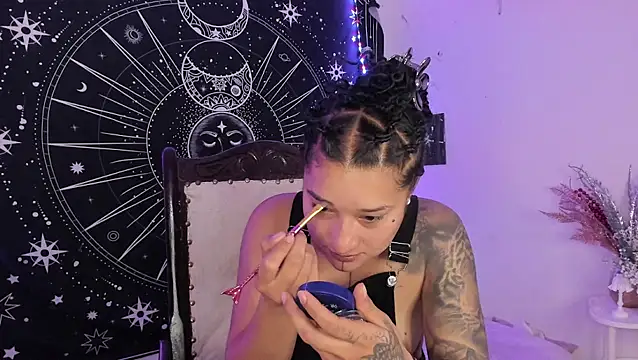 Eva Lee  online show from February 2026 09:44:02 AM