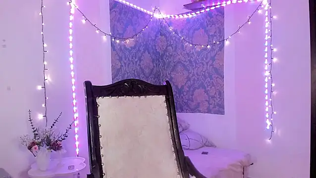 Eva Lee  online show from March 2026 09:34:01 AM