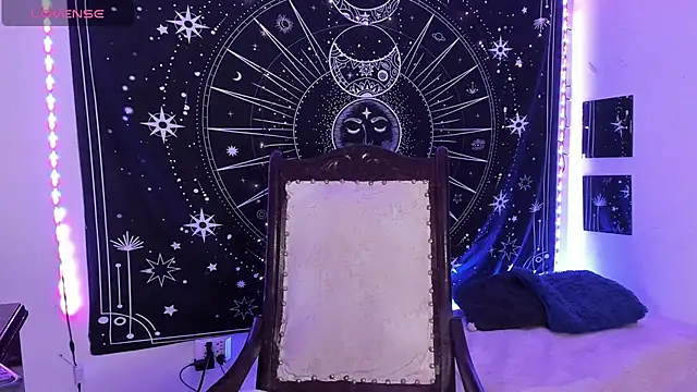 Eva Lee  online show from November 2025 08:07:02 AM