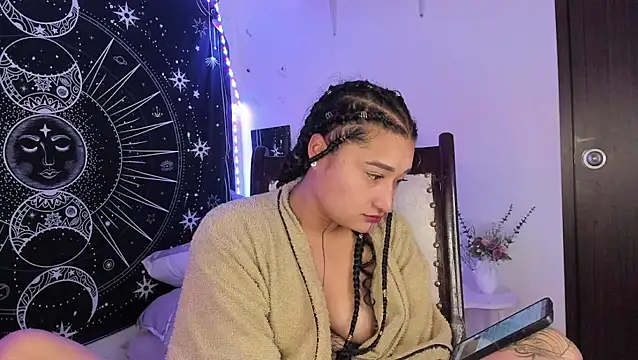 Eva Lee  online show from February 2026 09:27:02 AM