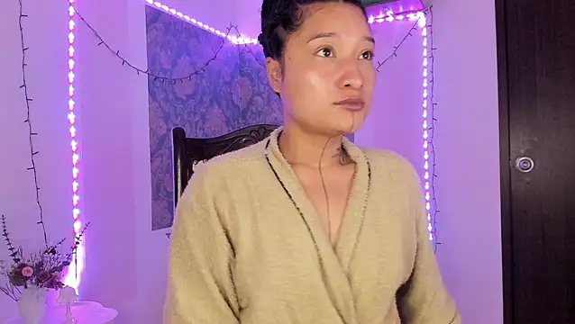 Eva Lee  online show from February 2026 09:20:02 AM