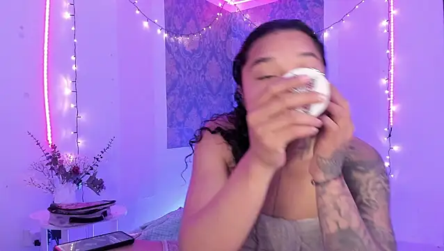 Snapshot of Eva_Lee_ chatting on June 2026 10:04:01 AM Eva Lee online show from June 2026 10:04:01 AM
