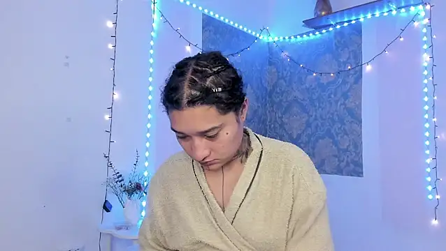 Eva Lee  online show from April 2026 10:29:01 AM