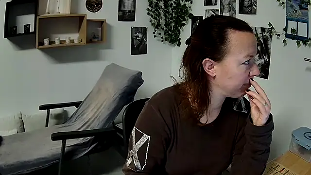 AnyaKreyxh online show from January 2025 12:28:02 PM