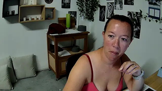 AnyaKreyxh online show from September 2025 05:53:02 PM