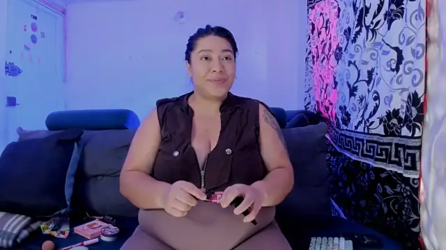 Fierymichef online show from November 2025 07:47:02 PM