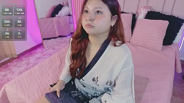 Snapshot of Hanaa_rosse chatting on March 2026 01:36:01 PM Hanaa rosse online show from March 2026 01:36:01 PM