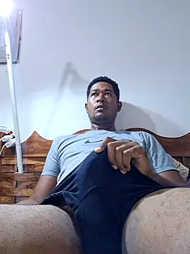 EduardoMoreno online show from November 2025 11:42:02 AM