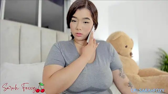 Foxxy222  online show from January 2025 11:18:01 PM