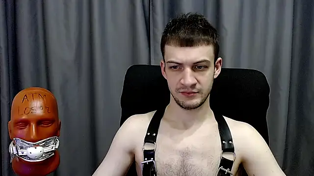  Damien thorn  online show from November 2025 08:57:02 PM