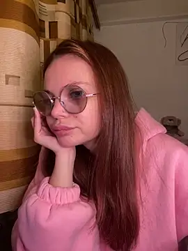 lovebellagrey online show from January 2026 06:00:01 PM