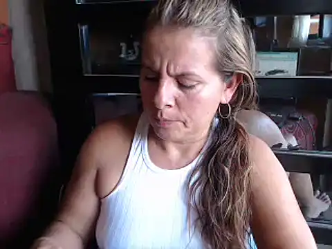 DevoraAmateur online show from January 2025 07:34:02 PM