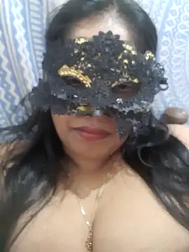Snapshot of chubby_wife chatting on June 2026 04:35:01 PM chubby wife online show from June 2026 04:35:01 PM