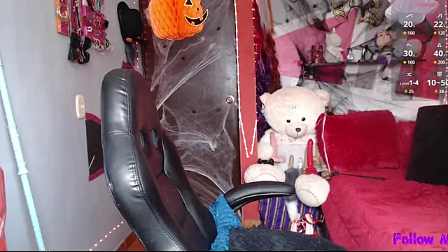 nathalie zanettii online show from October 2025 08:33:02 PM