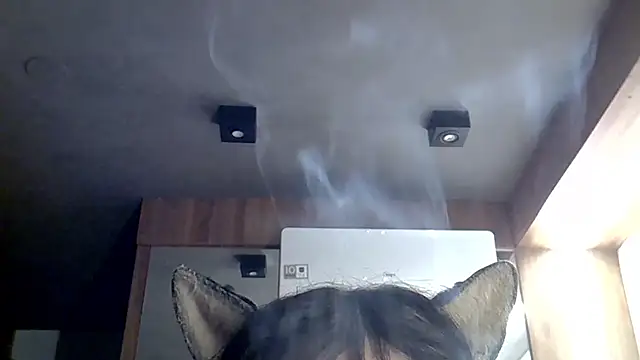 Skinny-Kitten online show from June 2026 12:32:02 AM