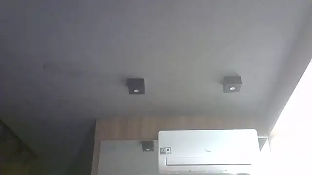 Skinny-Kitten online show from November 2025 04:23:02 AM