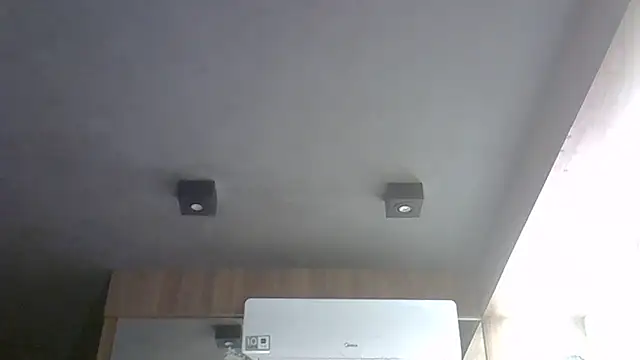 Skinny-Kitten online show from April 2026 03:31:01 AM