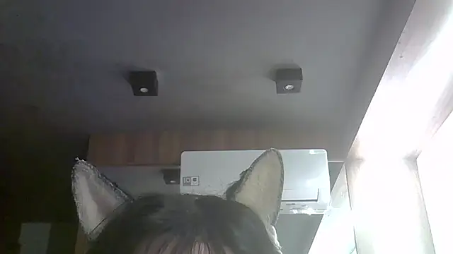 Skinny-Kitten online show from May 2026 07:01:02 AM