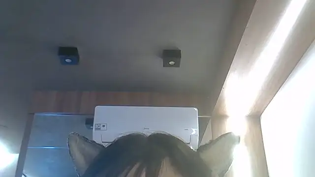 Skinny-Kitten online show from June 2026 12:22:01 PM