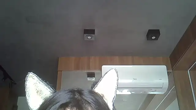 Snapshot of Skinny-Kitten chatting on February 2026 03:10:02 PM Skinny-Kitten online show from February 2026 03:10:02 PM