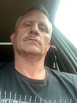 prekumstud online show from May 2026 03:30:02 PM