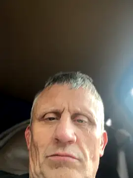 prekumstud online show from November 2025 07:29:02 PM