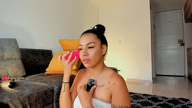 ATENEA SEXXXY online show from November 2025 07:39:02 PM