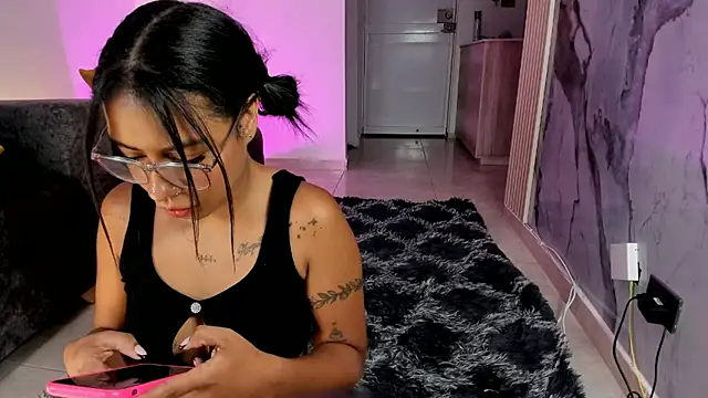 ATENEA SEXXXY online show from October 2025 07:44:02 PM