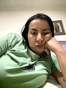 Abril Luv online show from December 2025 01:21:02 AM