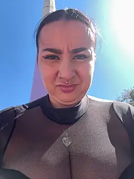 Snapshot of Abril_Luv chatting on May 2026 02:20:01 PM Abril Luv online show from May 2026 02:20:01 PM