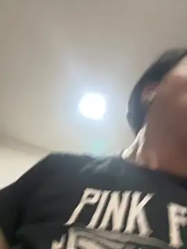 Abril Luv online show from March 2026 12:44:02 AM