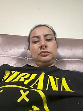 Abril Luv online show from March 2026 01:13:02 AM