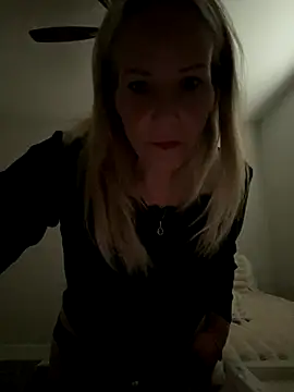 Sexual Lovable Doll online show from December 2025 05:55:02 PM