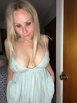 Snapshot of Sexual_Lovable_Doll chatting on March 2025 07:20:02 AM Sexual Lovable Doll online show from March 2025 07:20:02 AM
