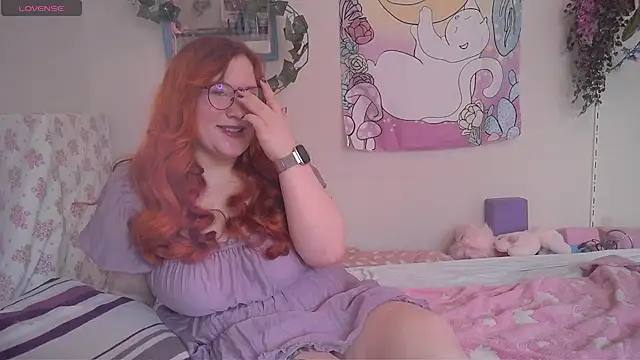 FluffyRainbowKity online show from December 2025 11:12:02 AM