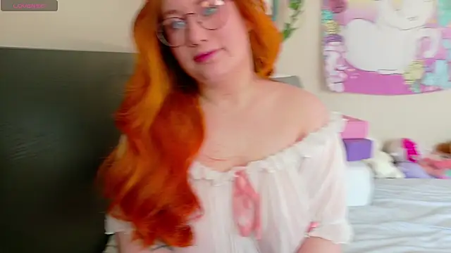 FluffyRainbowKity online show from April 2026 08:38:02 AM