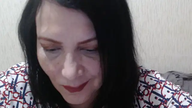 Snapshot of Mirabelle_Sweet chatting on October 2025 01:55:02 PM Mirabelle Sweet online show from October 2025 01:55:02 PM