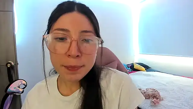 Spit queen online show from January 2025 08:11:02 PM
