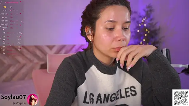 imjess01 online show from April 2026 04:02:01 PM
