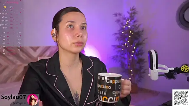 imjess01 online show from April 2026 03:58:02 PM