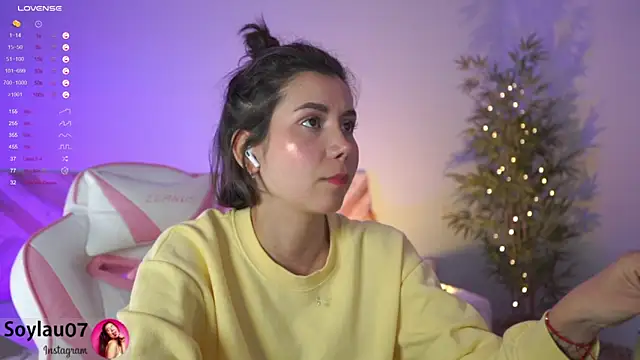 Snapshot of imjess01 chatting on December 2024 01:57:02 AM imjess01 online show from December 2024 01:57:02 AM