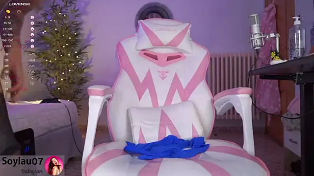 Snapshot of imjess01 chatting on December 2024 06:28:01 AM imjess01 online show from December 2024 06:28:01 AM